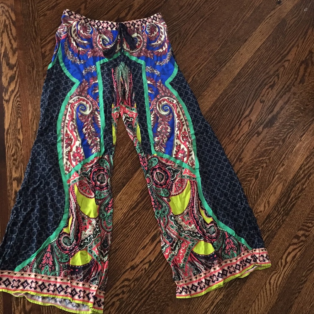 Printed Wide Leg Pants